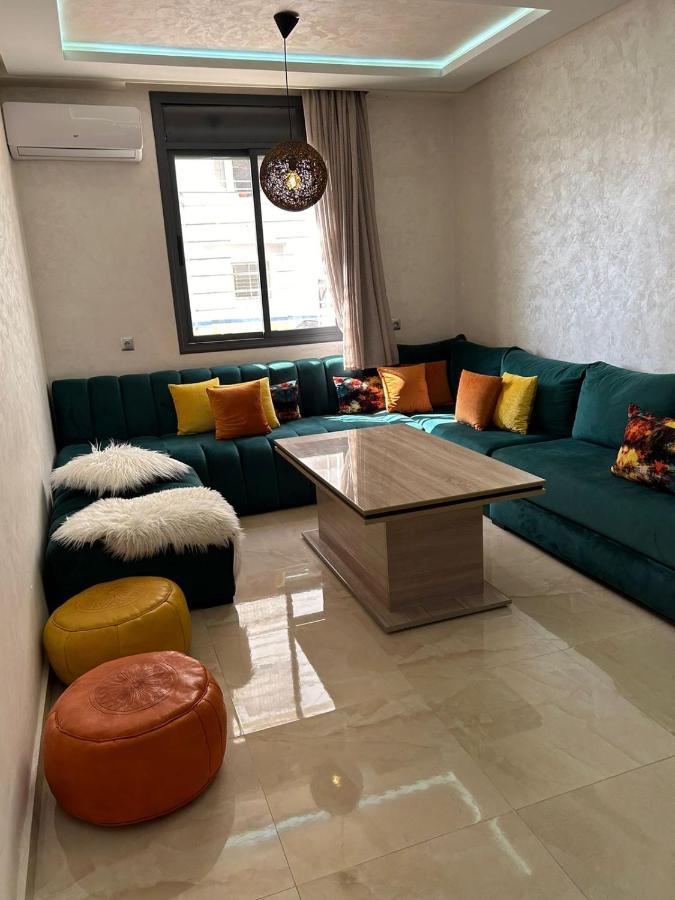 Appartamento Adrarhost Agadir Esterno foto