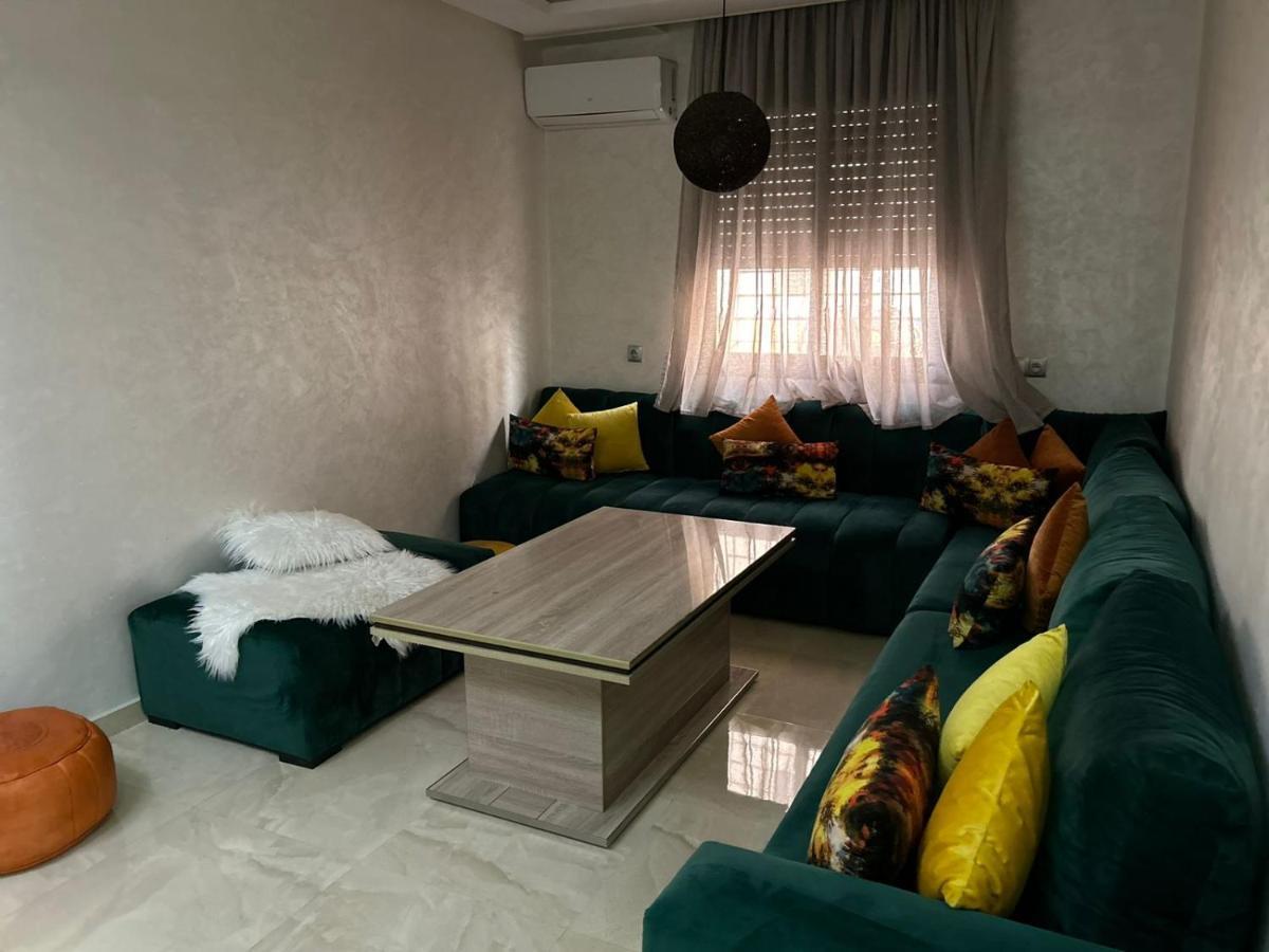 Appartamento Adrarhost Agadir Esterno foto